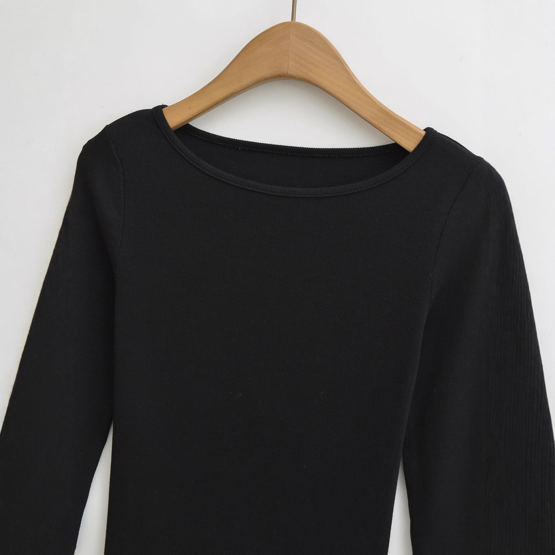 Women long sleeve top with elegant round neck Lune London