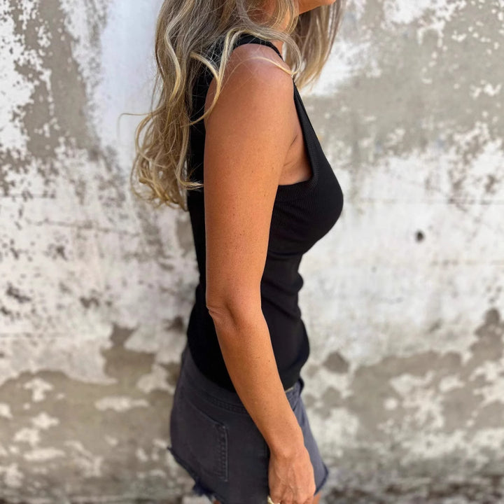 Ladies Comfortable Stretch Top with Wide Straps Lune London