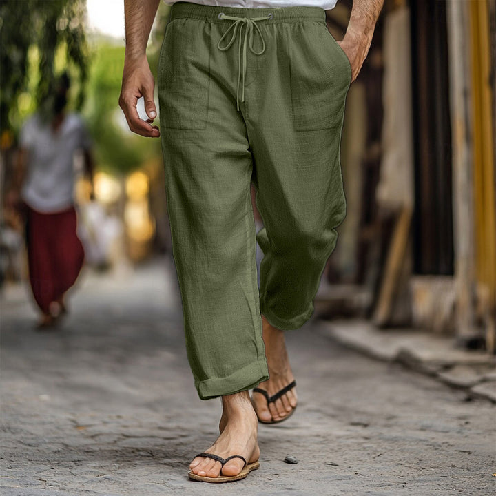 Casual and breathable linen pants for men with elastic waistband and practical side pockets Lune London