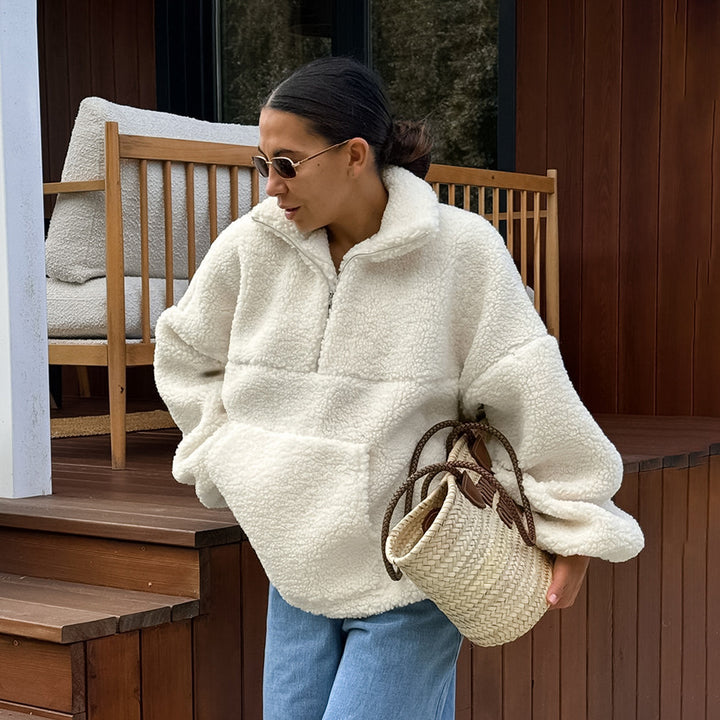 Soft fleece sweater for women with high collar and pockets Lune London