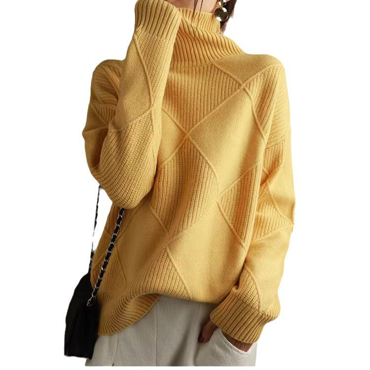 Chunky knit sweater for ladies with an elegant turtleneck and a textured pattern Lune London