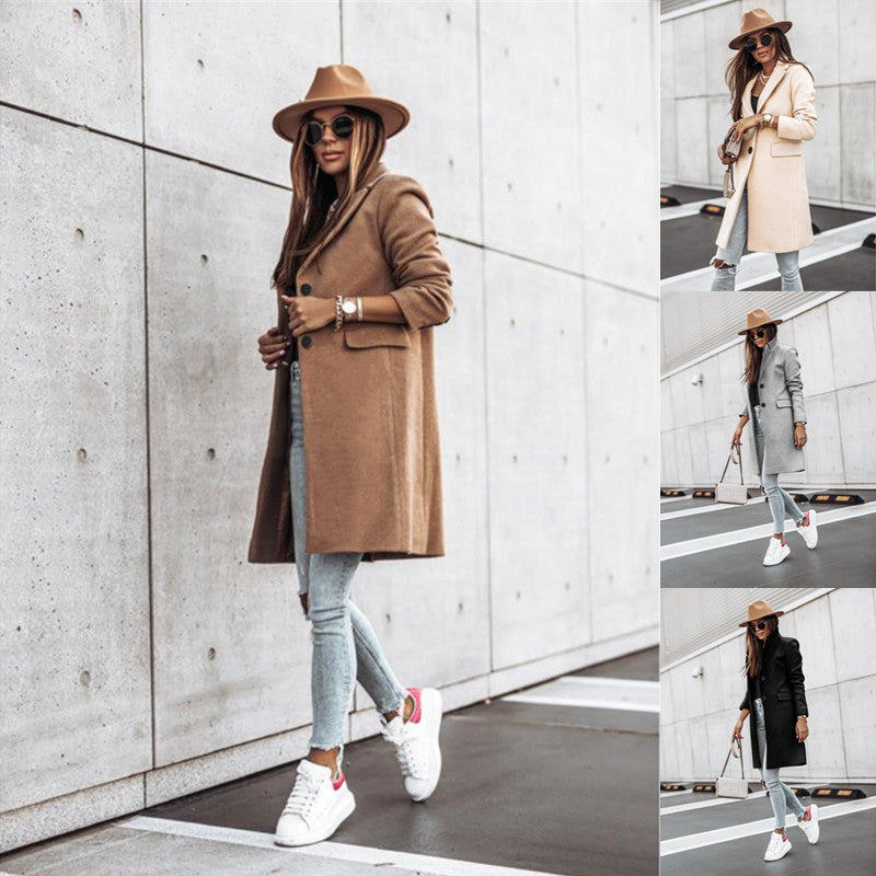 Ladies Elegant Wool Coat with Stylish Lapels and Practical Pockets Lune London