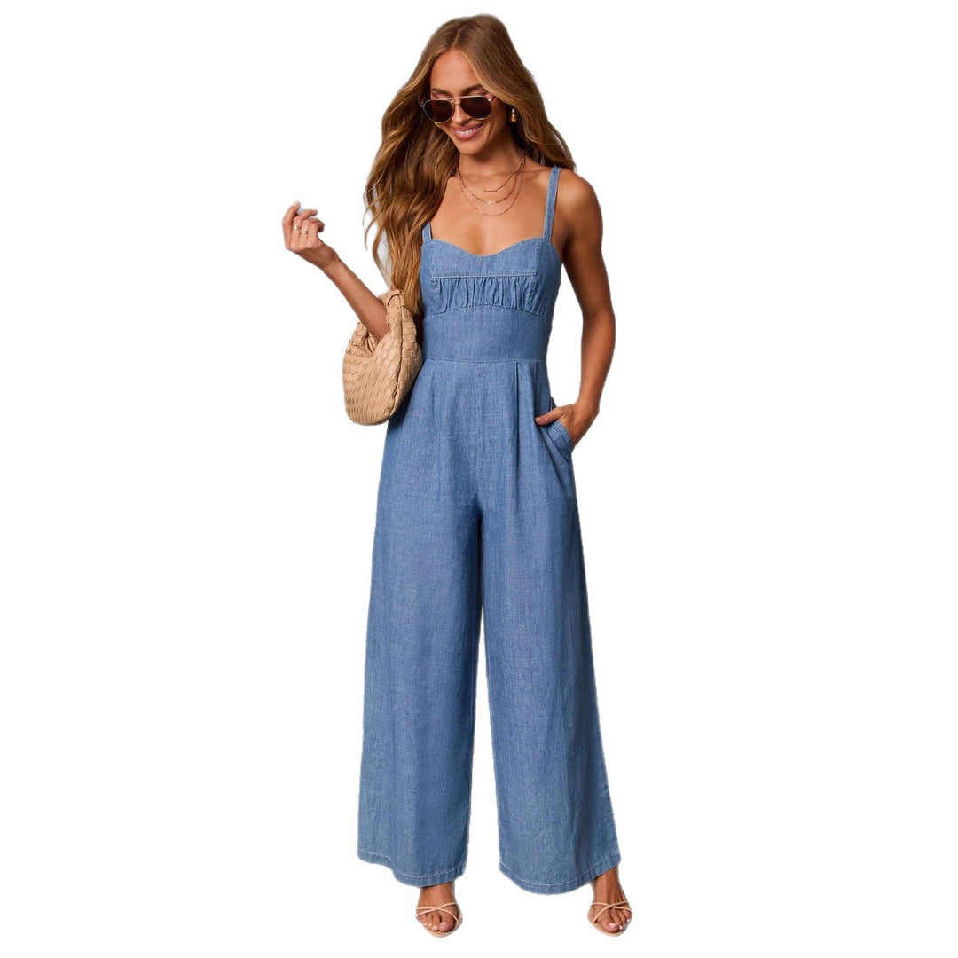 Chic & Stil Women's Denim Jumpsuit with Wide Legs and Elegant Straps