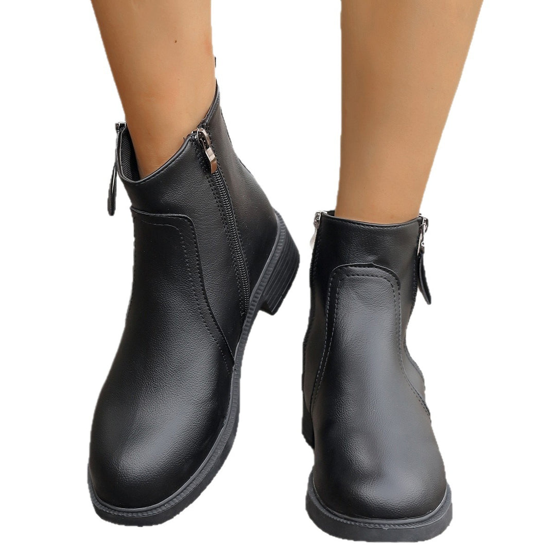 Ladies Elegant Boot with Zipper and Chic and Stylish Design