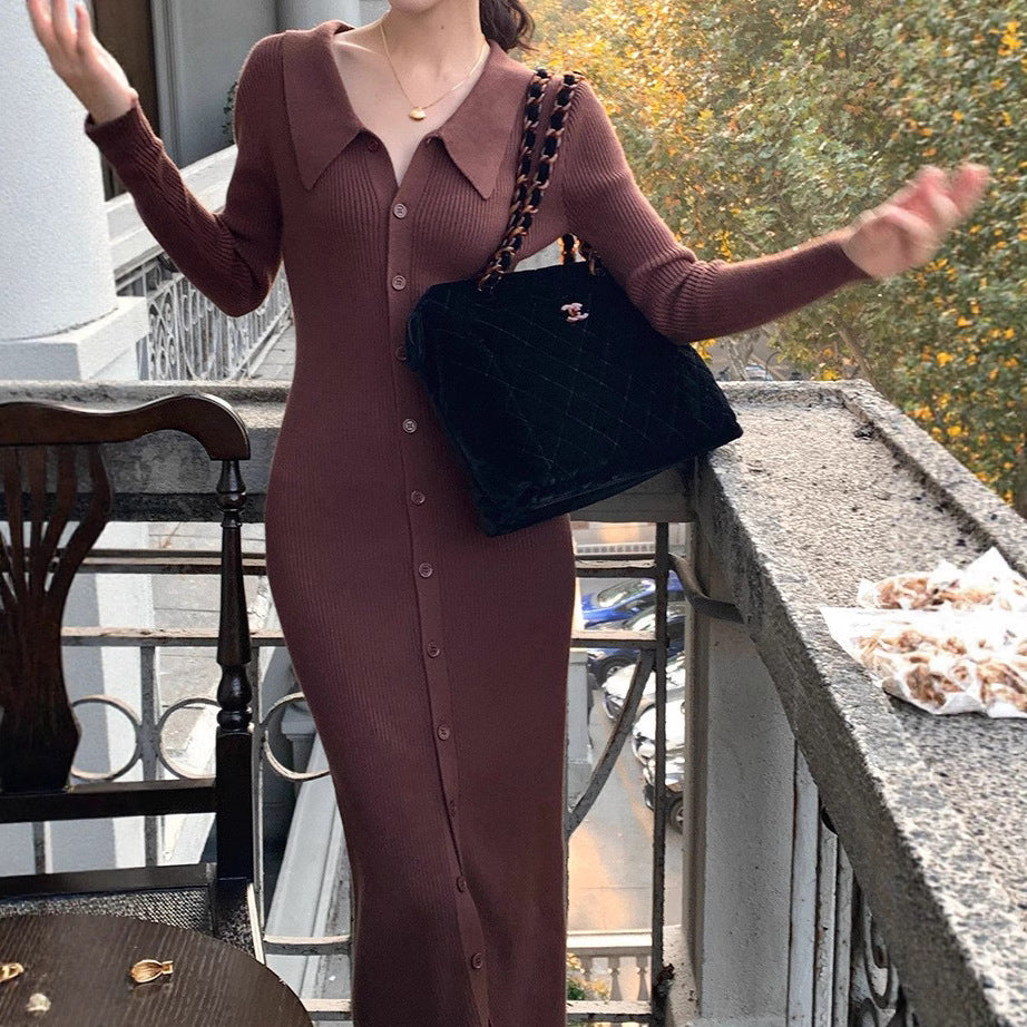 Maxi knit dress for women with button closure and trendy collar Lune London