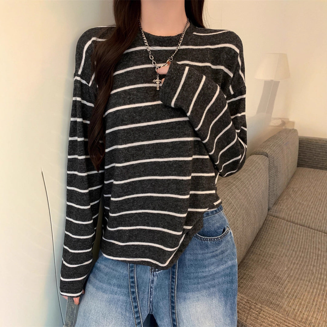 Women's casual long sleeve shirt with fashionable striped look Chic & Stil