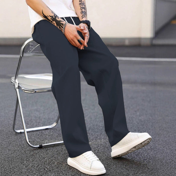 Men's Fashionable Leisure Pants with A Loose Fit and Elastic Waistband Lune London