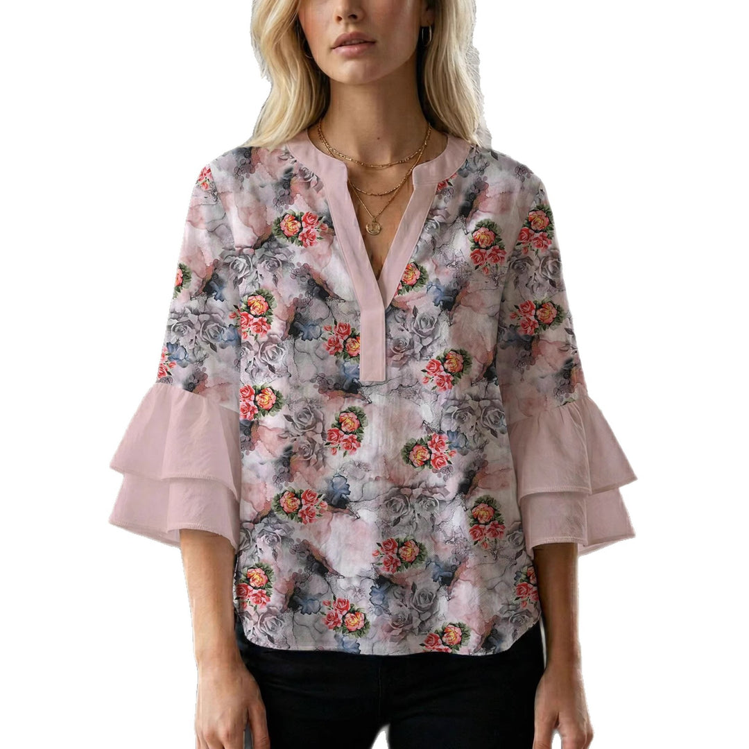 Ladies blouse with beautiful floral design Lune London