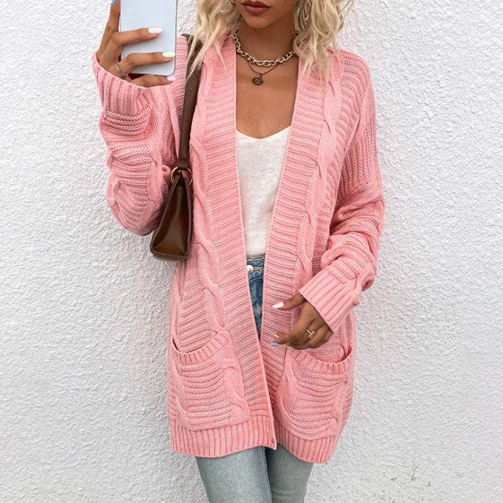 Cardigan en tricot épais pour femmes avec décolleté en V plongeant et poches pratiques Chic & Stil