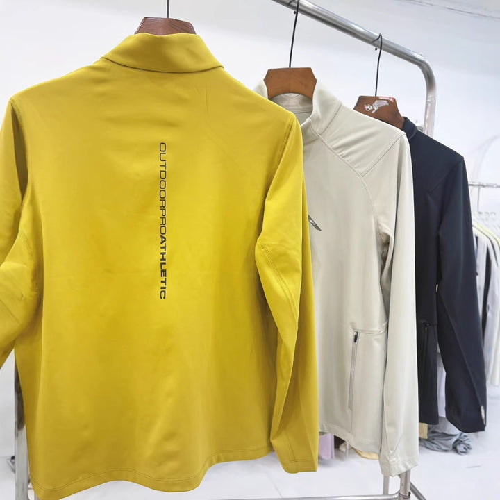 Veste fonctionnelle pour femmes avec col montant et fermeture éclair innovante Chic & Stil