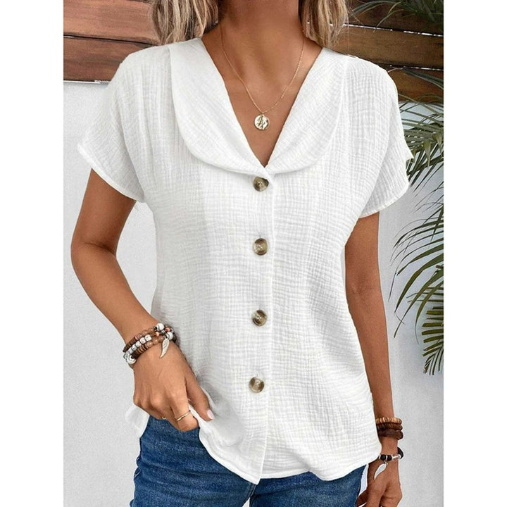 Women's shirt with visible buttons in lightweight fabric Lune London