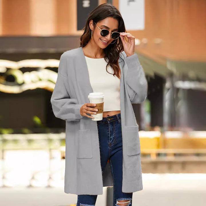 Women's comfortable knitted cardigan with deep pockets and soft material Lune Londonl