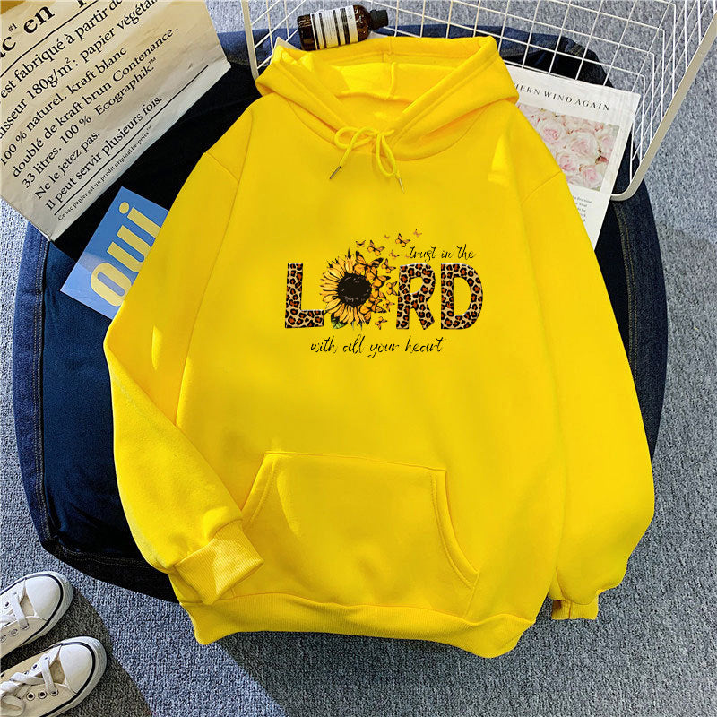 Women's hoodie with inspiring sunflower design Chic & Stil