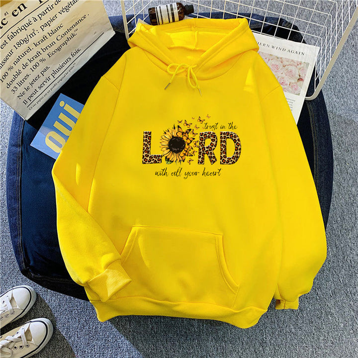 Women's hoodie with inspiring sunflower design Chic & Stil