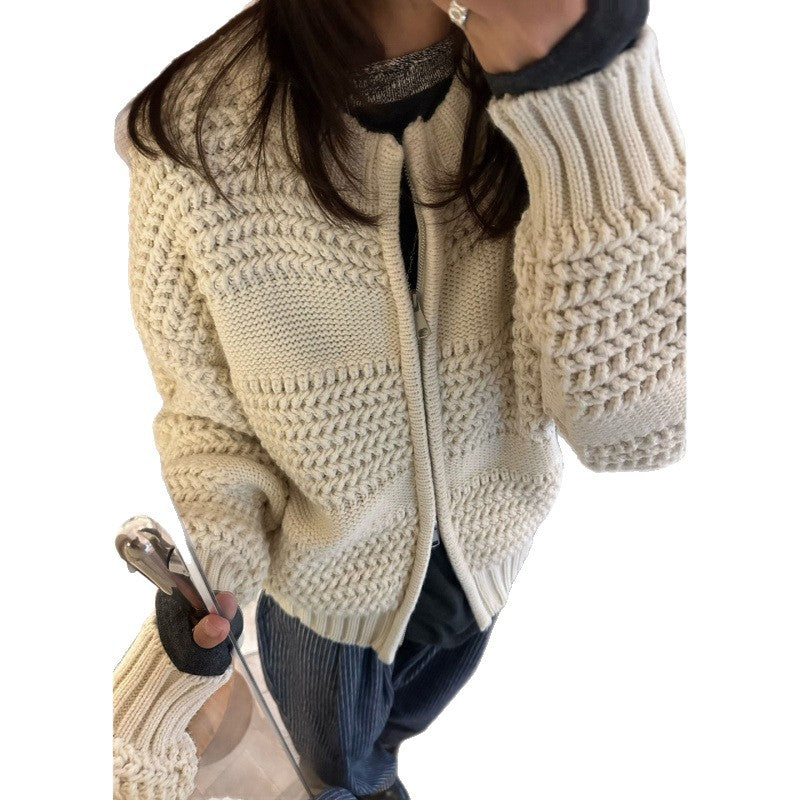 Gilet confortable pour femmes avec un design texturé Chic & Stil