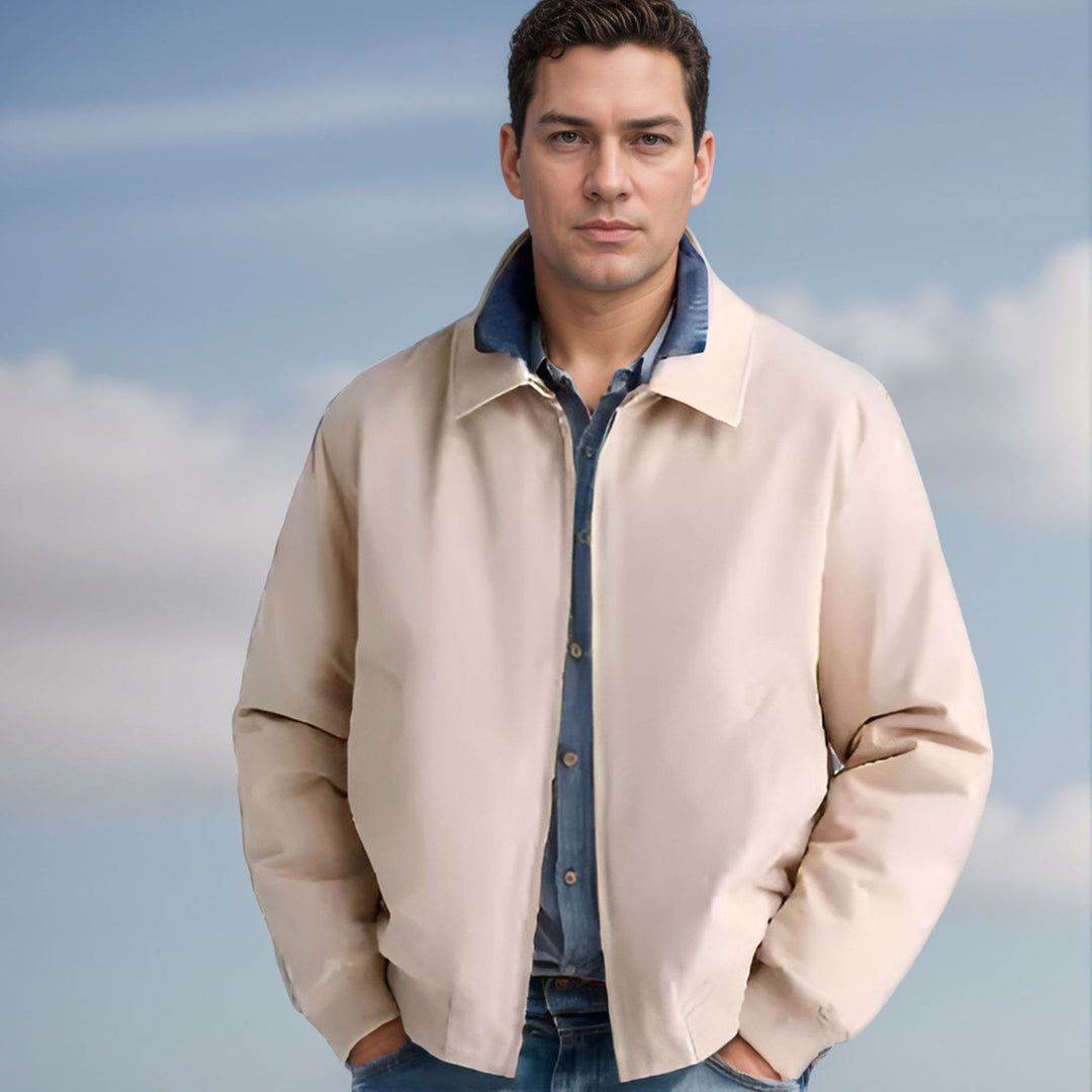 Leisure jacket for men with a modern design and practical details Lune London