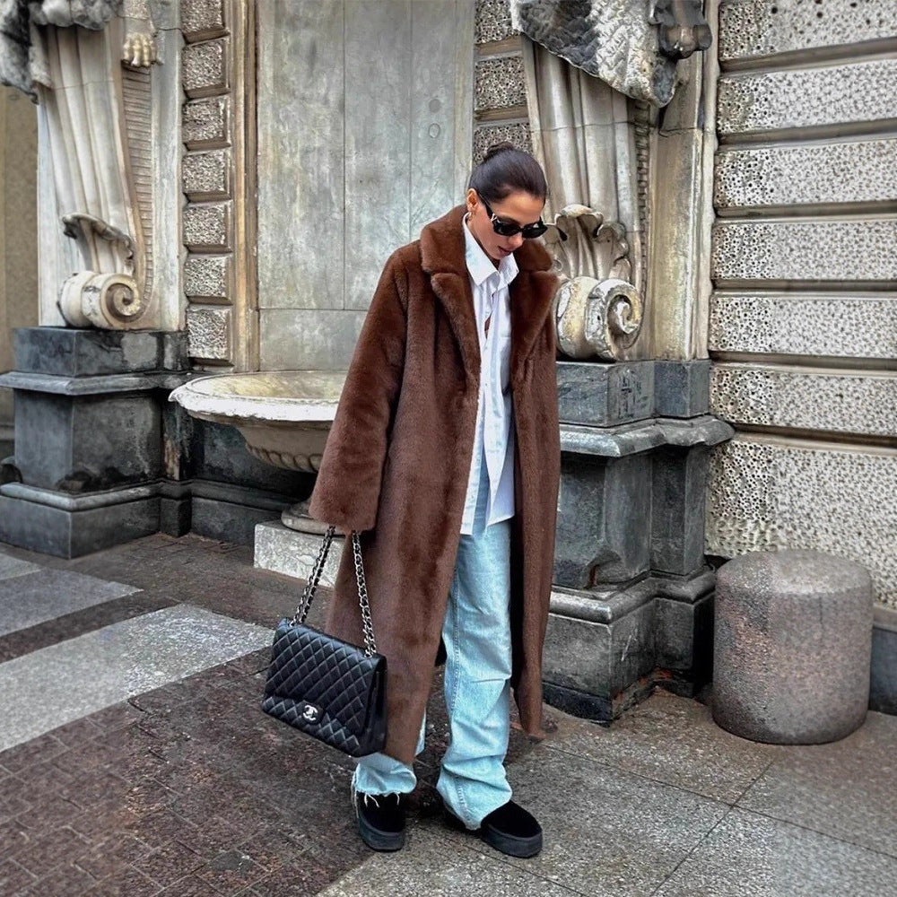 Ladies Plush Oversize Fur Coat Lune London