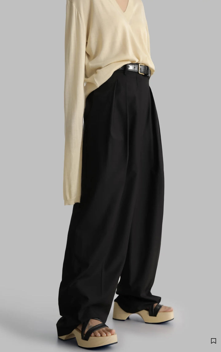 Pantalons de costume élégants pour femmes, à coupe large et taille haute Chic & Stil