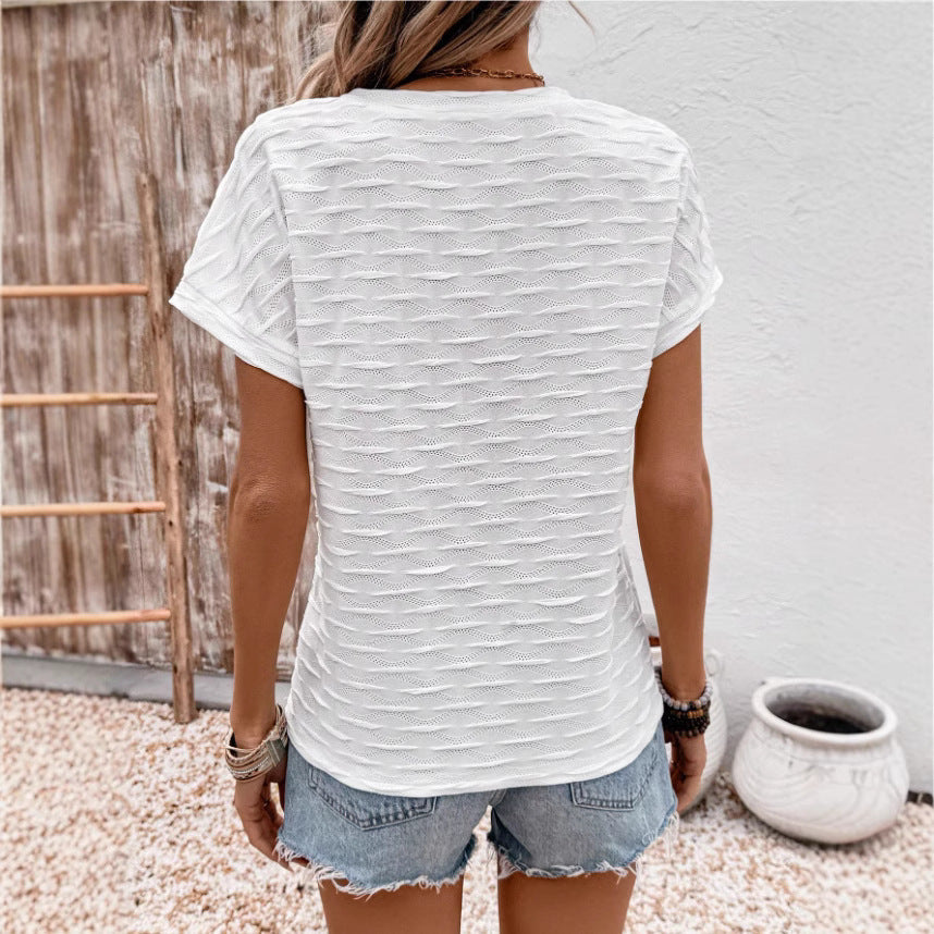 Ladies V-neck structured top with short sleeves Lune London