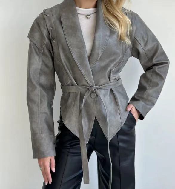 Feminine suede leather jacket with fitted cut and tie belt Lune London