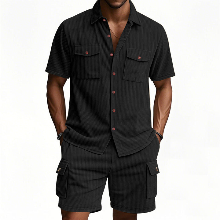 Casual shirt for men and shorts set with practical chest pockets and elastic waistband Lune London