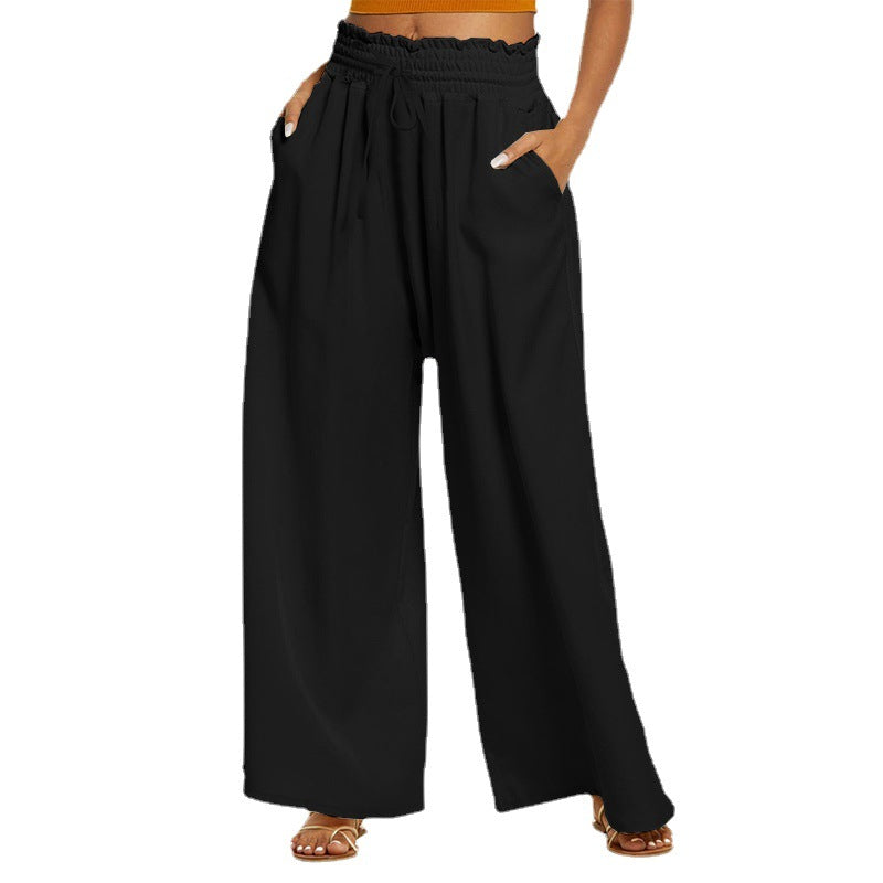 Loose leisure pants for women with elastic waist and practical pockets Lune London