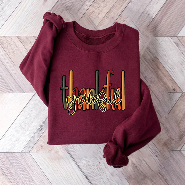 Sweatshirt pour femmes avec lettrage créatif "thankful" et coupe confortable Chic & Stil