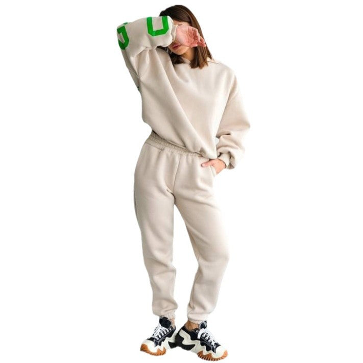 Oversized casual hoodie for women with sporty details Lune London