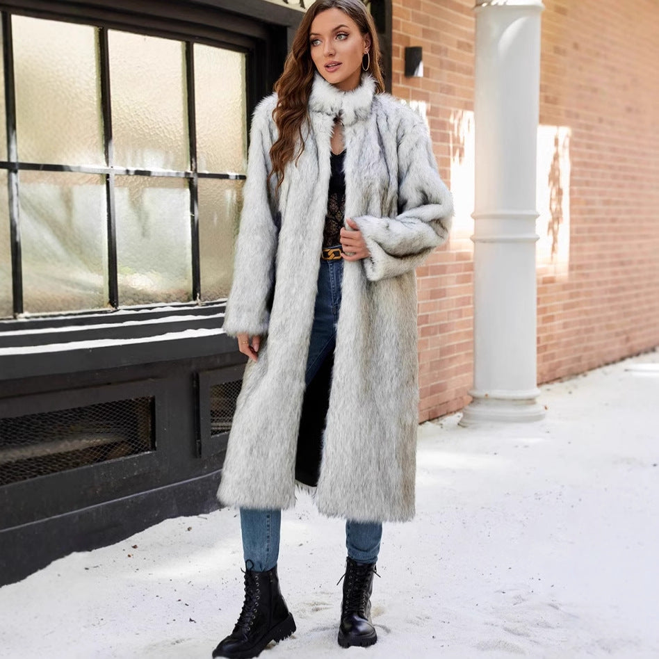 Ladies Long faux fur coat with high collar and pockets Lune London