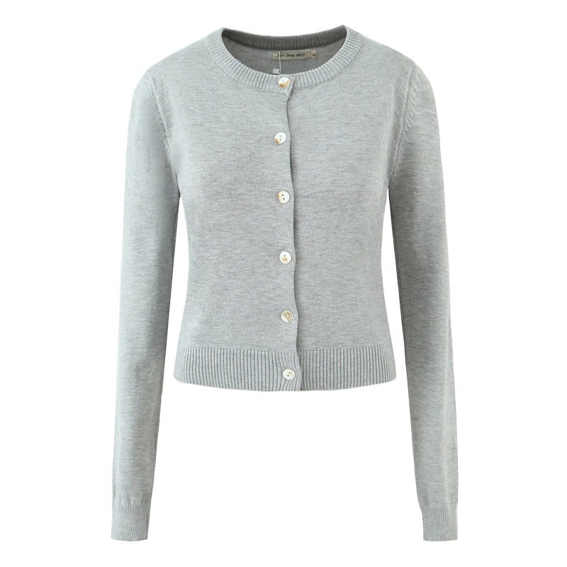Ladies durable cardigan with button closure and round neckline Lune London