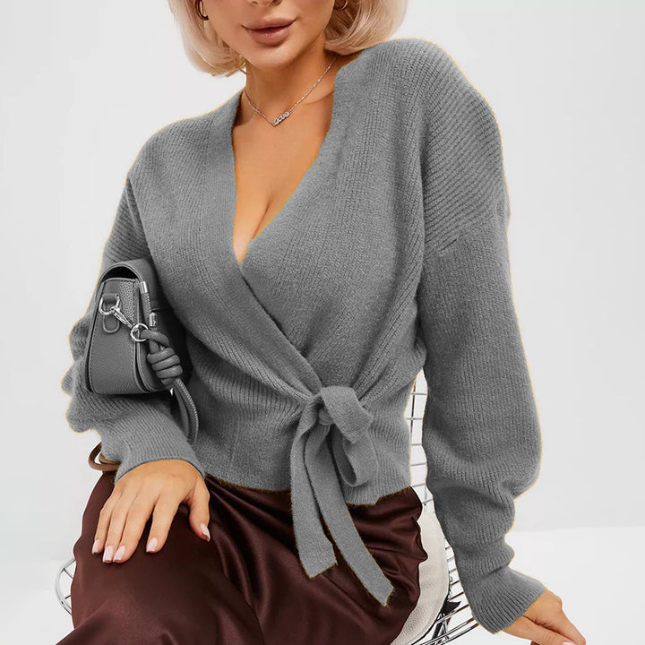 Cardigan femme à enfiler avec un décolleté en V flatteur et une coupe confortable Chic & Stil