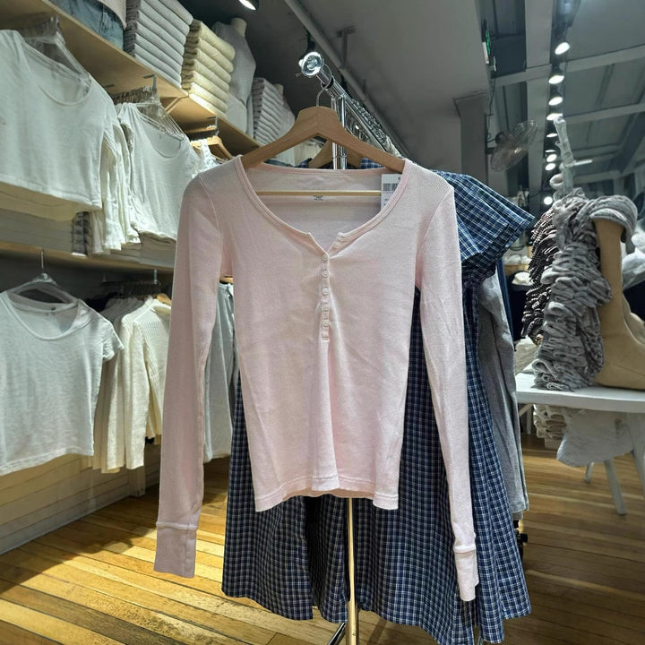 Chemise à manches longues pour femme avec patte de boutonnage et structure côtelée fine Chic & Stil