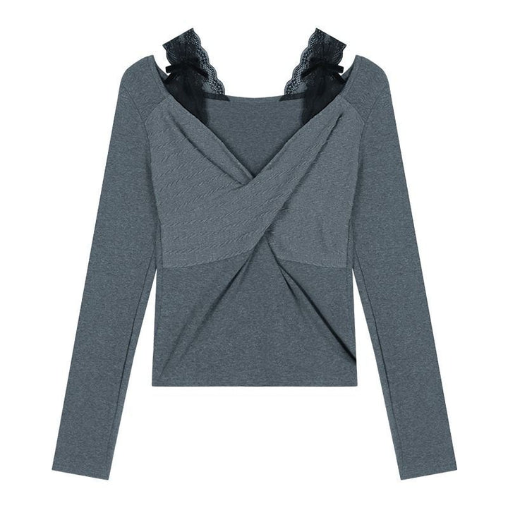 Women's long sleeve shirt with elegant gathering and lace accents Chic & Stil