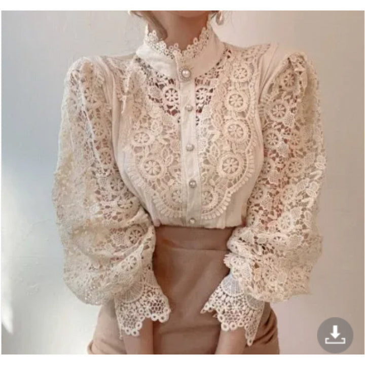 Femme blouse en dentelle élégante avec col montant Chic & Stil