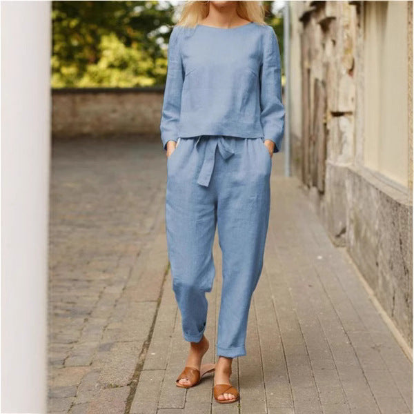 Ensemble en lin deux pièces pour femmes avec haut à la mode et pantalons confortables Chic & Stil