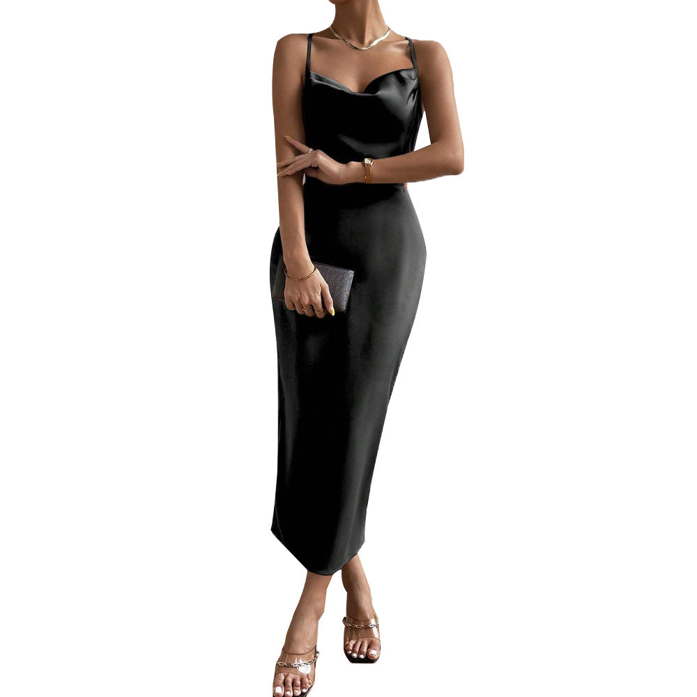 Elegant satin maxi dress for women with a chic V-neckline and delicate straps Chic & Stil