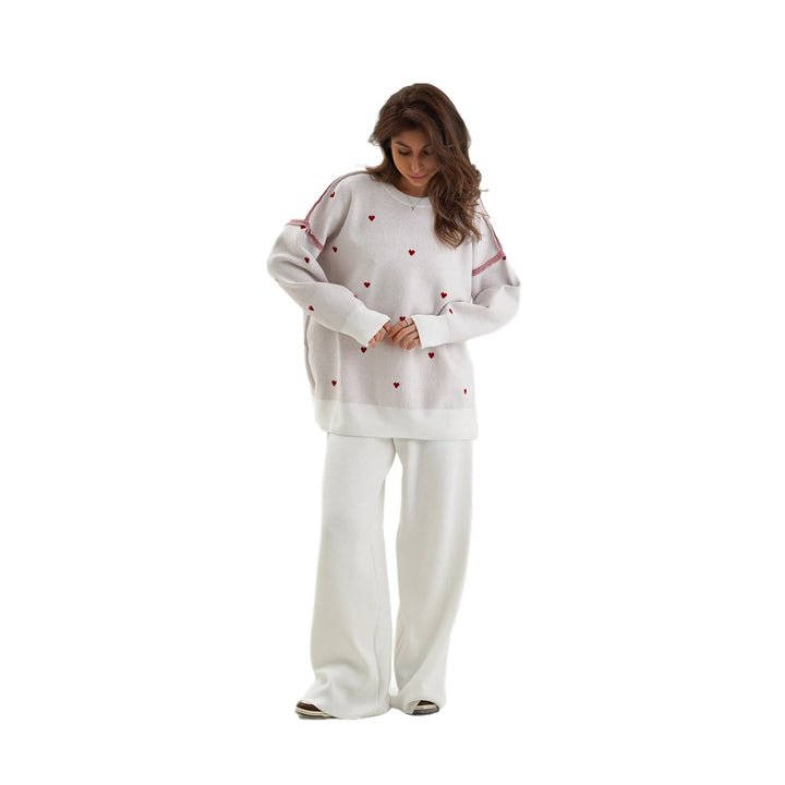Women's sweater with heart-shaped embroidery and casual fit Lune London