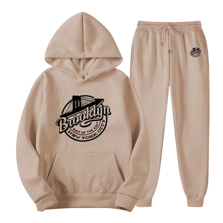 Women's leisure sweat suit with stylish Brooklyn print Chic & Stil