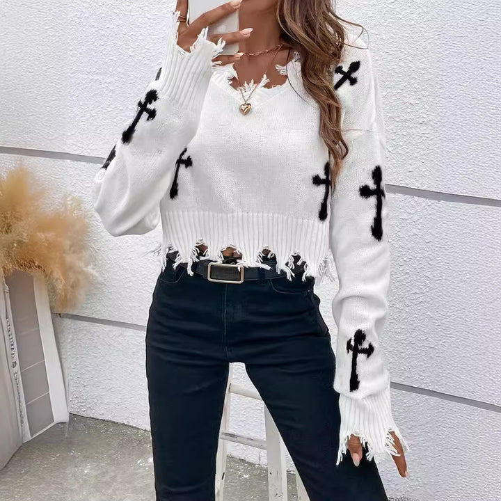 Short pullover for women with decorative crossover patterns Lune London