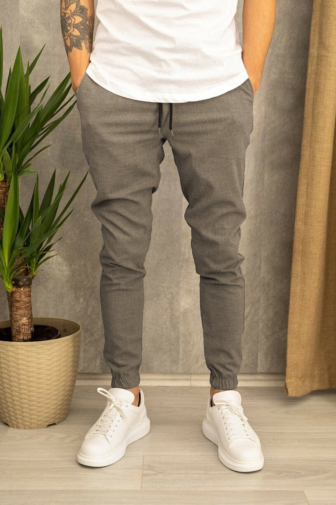 Men's Slim Fit Jogging Pants with Elastic Waistband and Practical Side Flap Pockets Lune London