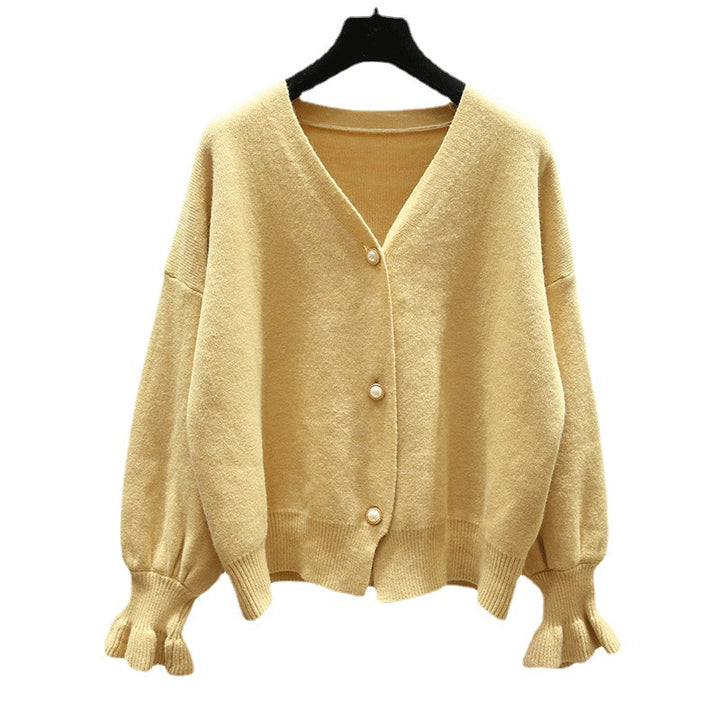 Cardigan pour femmes avec des boutons en perles et coupe ample Chic & Stil