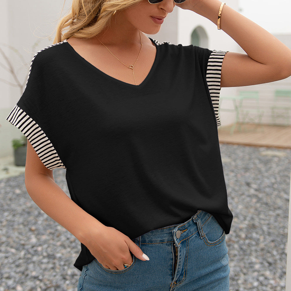 Casual women's T-shirt with a V-neck, striped sleeves, and a loose fit Lune London