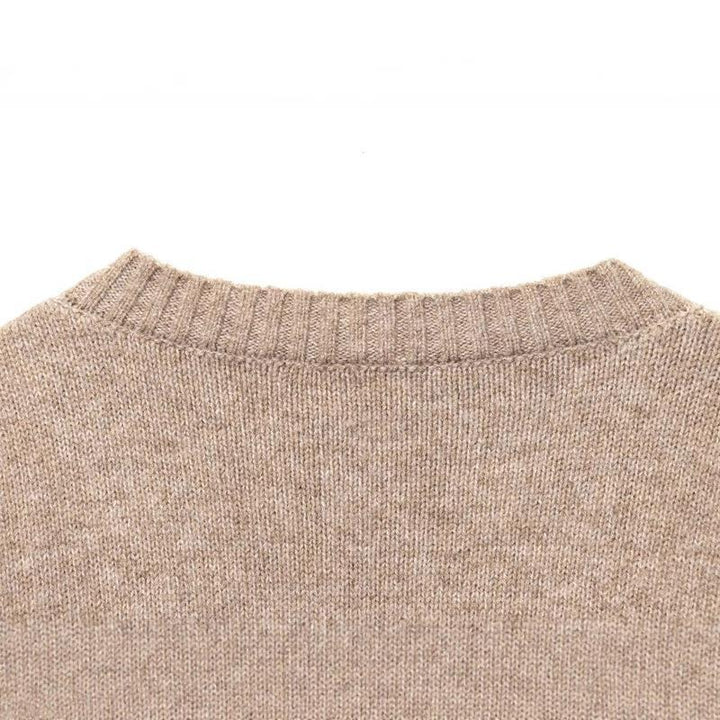 Ladies V-neck pullover Lune London
