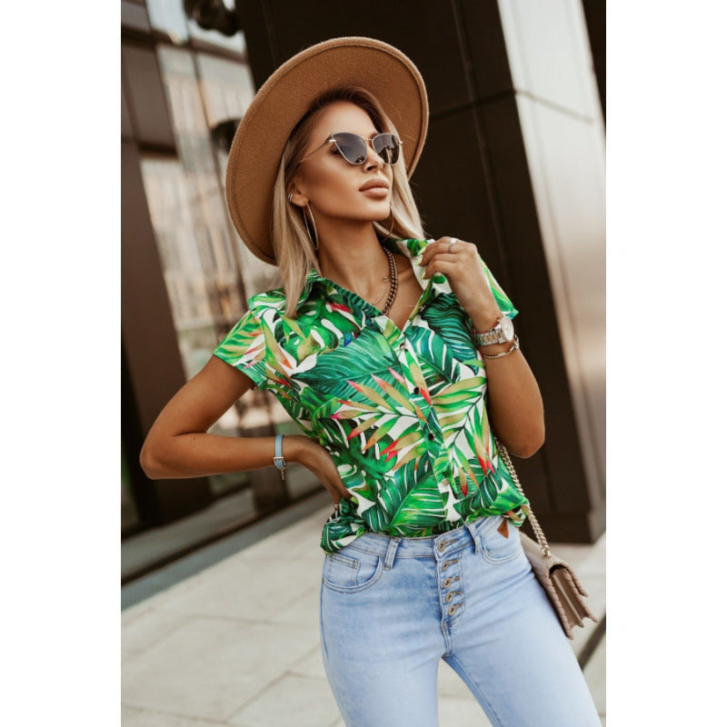 Women Short Sleeve Shirt with Bright Print and Button Placket Lune London