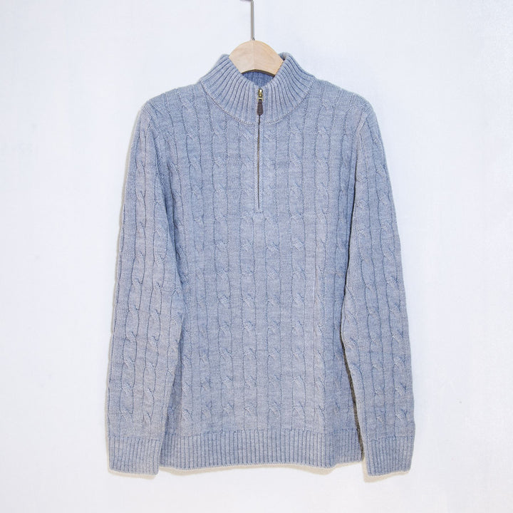 Elegant knitted sweater for men with half-zip closure and cable pattern Lune London