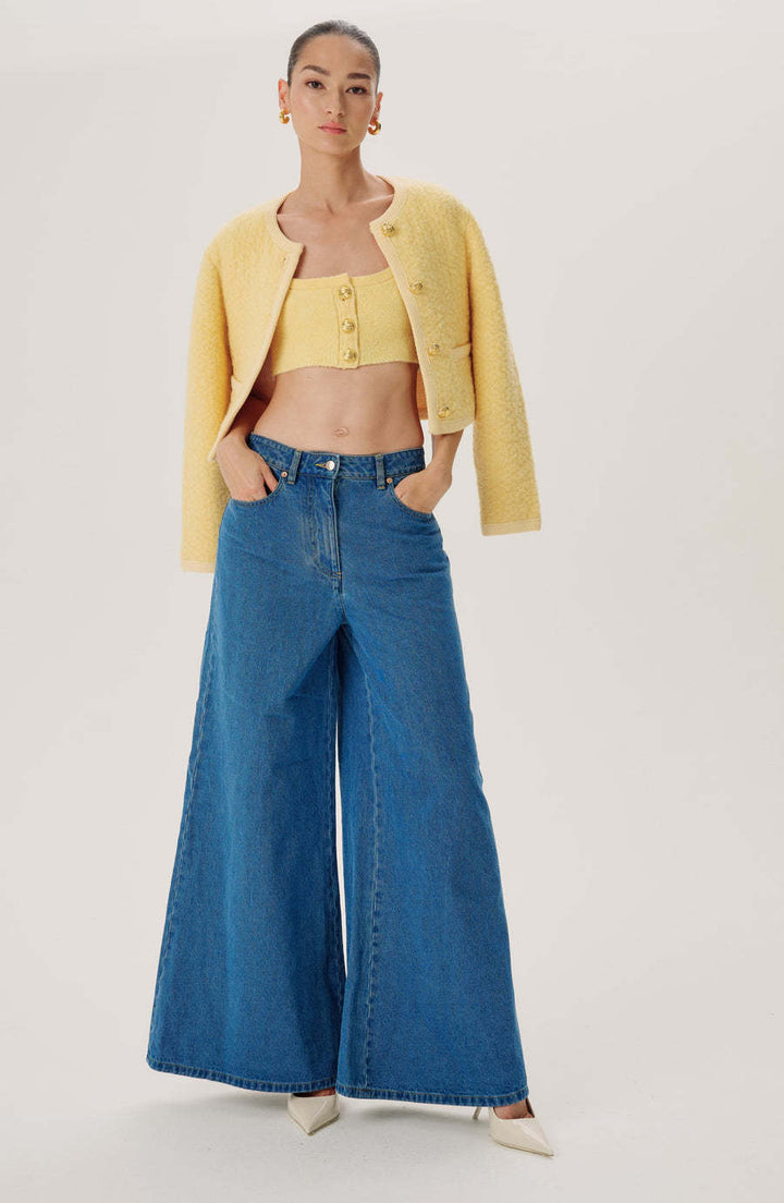 Women wide-cut jeans with high waistband and elegant silhouette Lune London