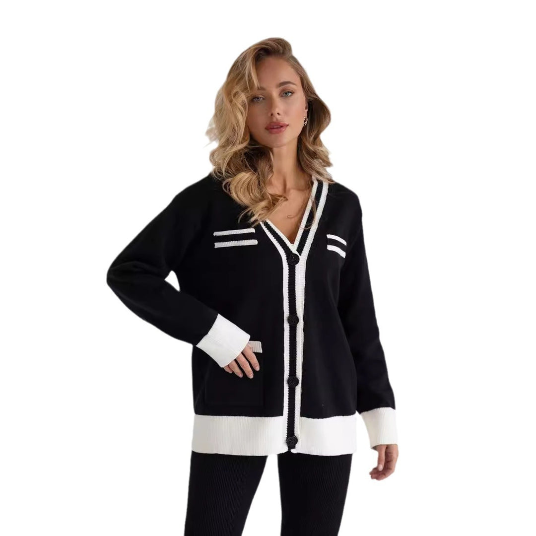 Comfortable sweater for women with contrasting details Lune London