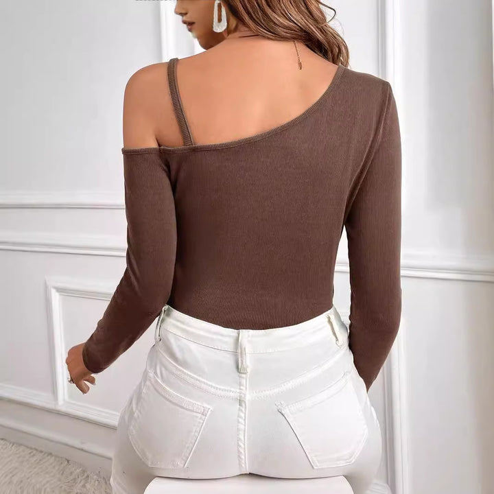 Asymmetrical long sleeve body for women with decorative straps Chic & Stil