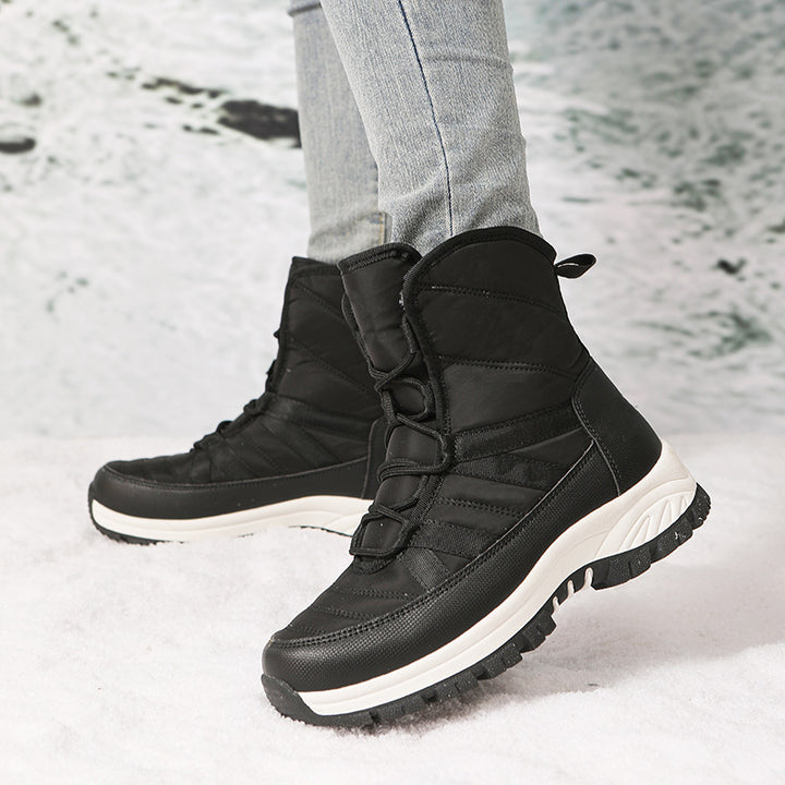 Women’s waterproof winter boots with insulating lining and non-slip sole Lune London