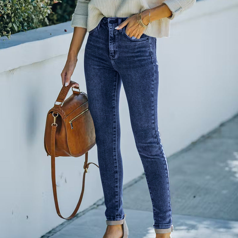 High-Waisted Slim-Fit Jeans for Women with a Flattering Cut Lune London